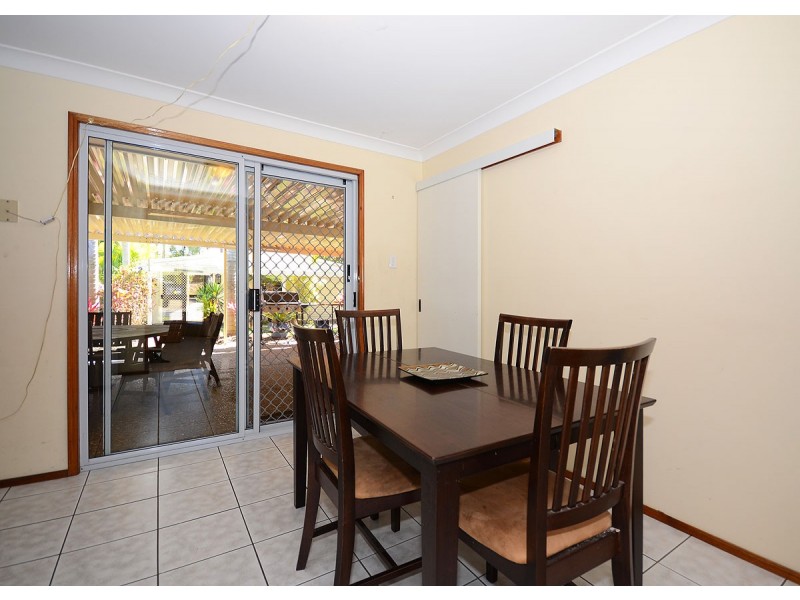 10 Cedar Crescent, Kawungan QLD 4655