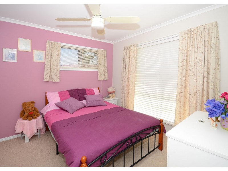 28 Wattlebird Lane, Eli Waters QLD 4655