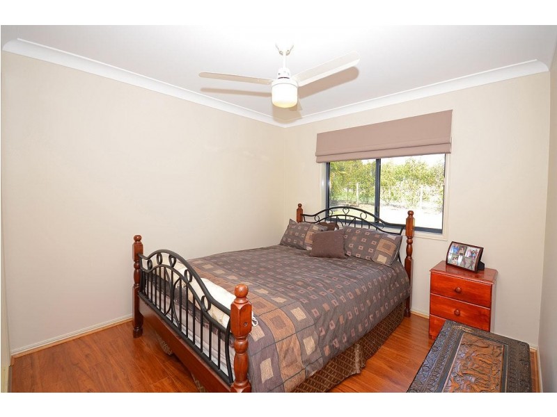 33 Sandrabarbara Drive, Booral QLD 4655