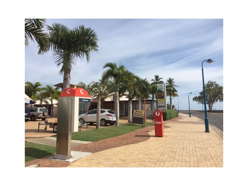 3/566 Charlton Esplanade, Urangan QLD 4655