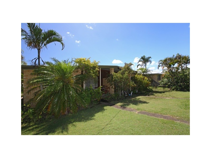 1 and 2 , 43  John Street, Scarness QLD 4655
