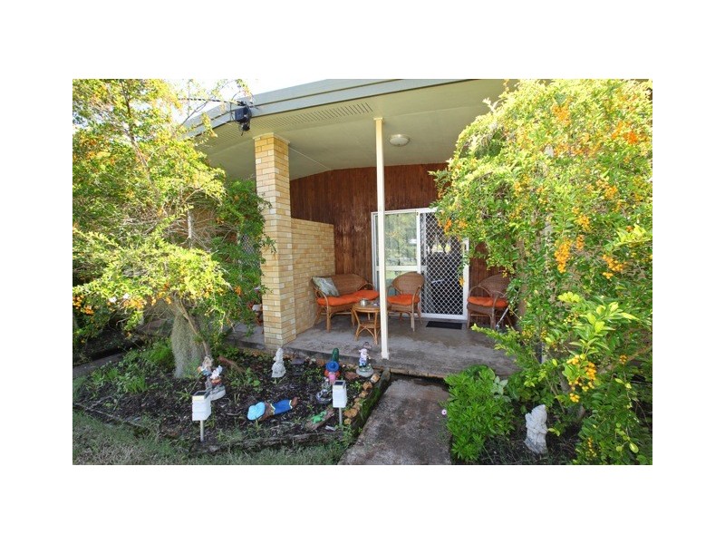 1 and 2 , 43  John Street, Scarness QLD 4655