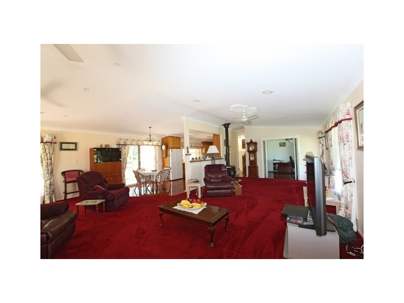 30 Meadow Drive, Dundowran Beach QLD 4655