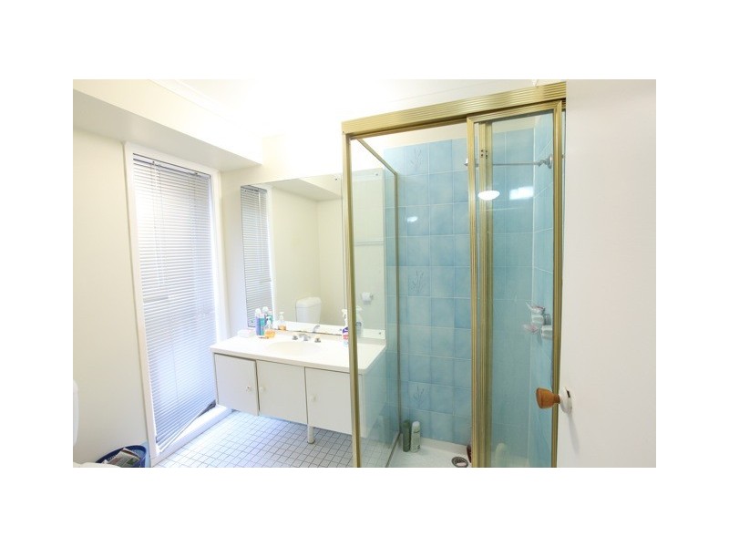 122 Corser Street, Point Vernon QLD 4655