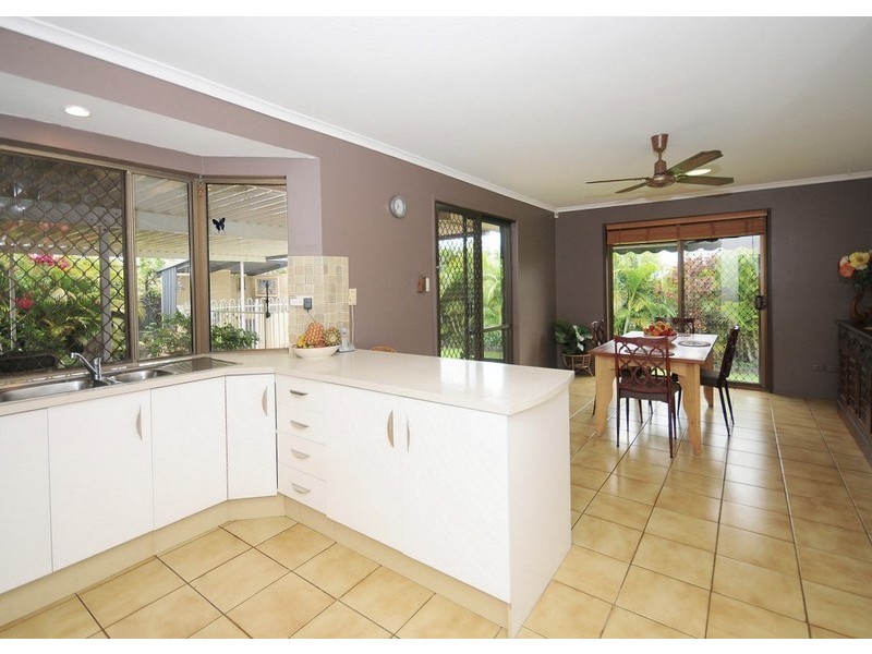 43 Romney Street, Pialba QLD 4655