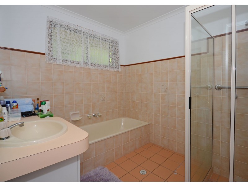 40 Moonbi Street, Scarness QLD 4655