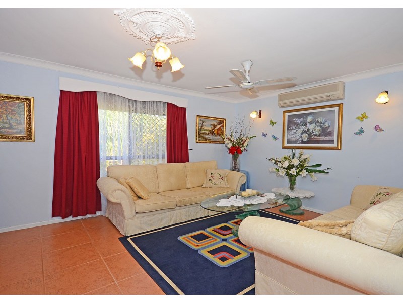 40 Moonbi Street, Scarness QLD 4655