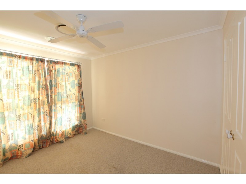 4 Swissalp Drive, Urraween QLD 4655