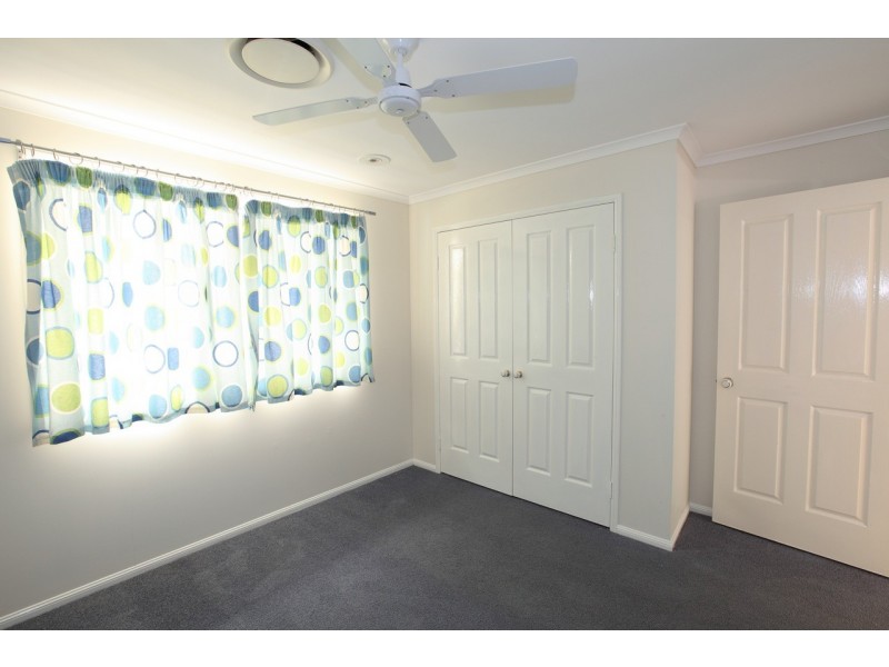 4 Swissalp Drive, Urraween QLD 4655