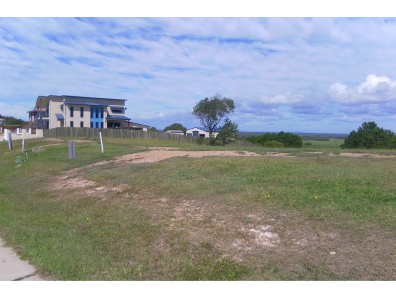 32 Sandy View Drive, Kawungan QLD 4655
