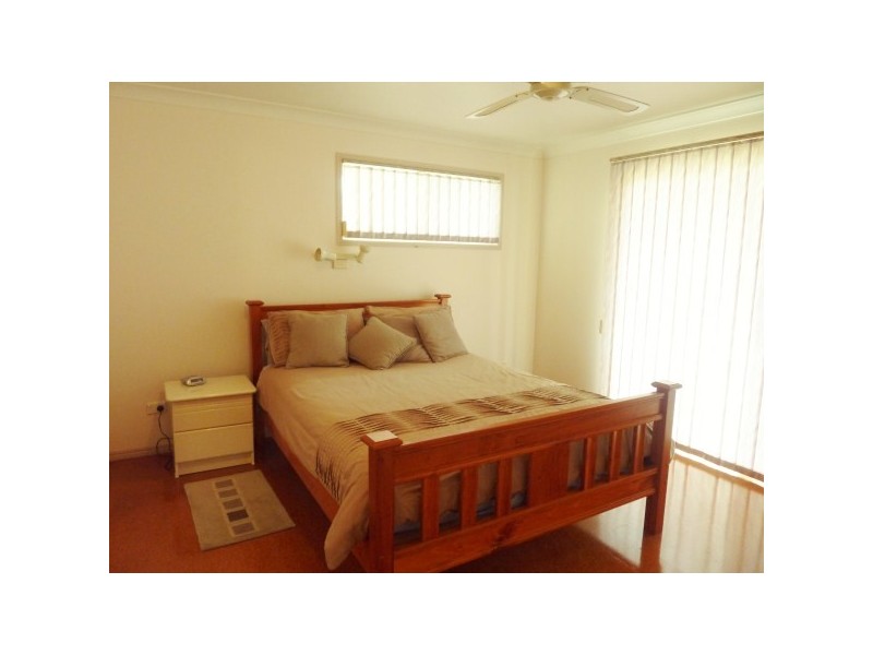 14 TRAVIS RD, Burrum Heads QLD 4659