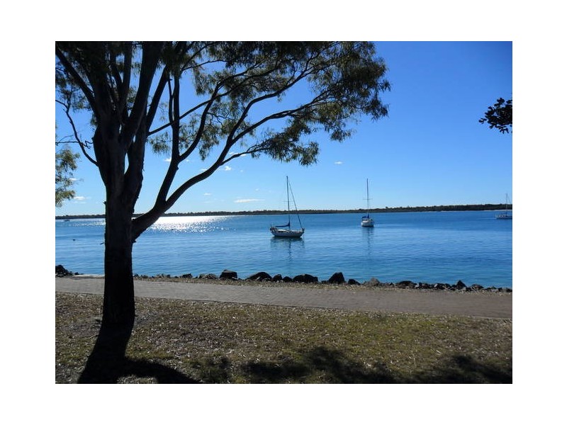 14 TRAVIS RD, Burrum Heads QLD 4659