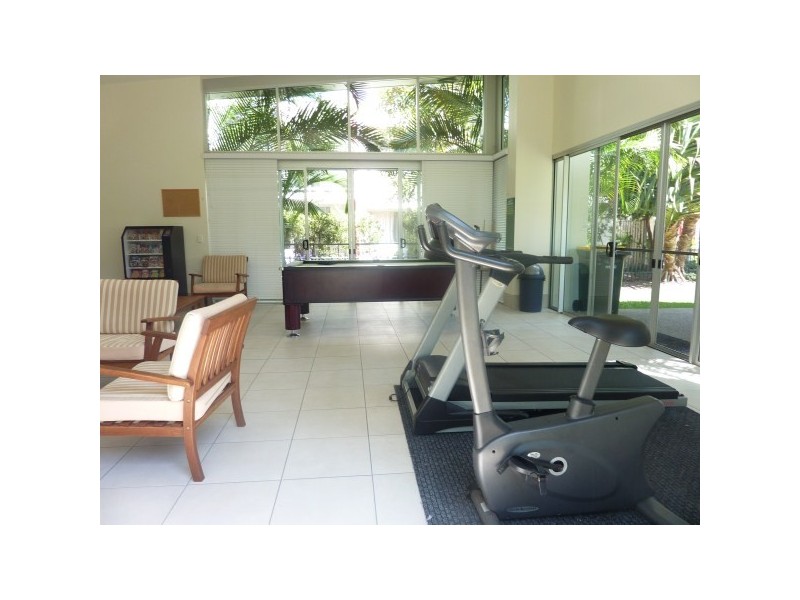 14-68 Pulgul, Urangan QLD 4655