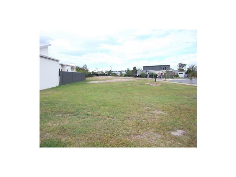 8 Conservation Drive, Urraween QLD 4655