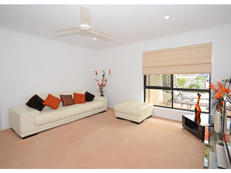 21 Salamander Ave, Urraween QLD 4655