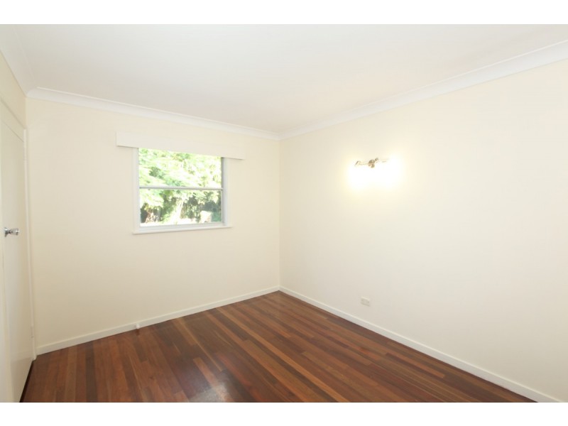 109 Freshwater Street, Torquay QLD 4655