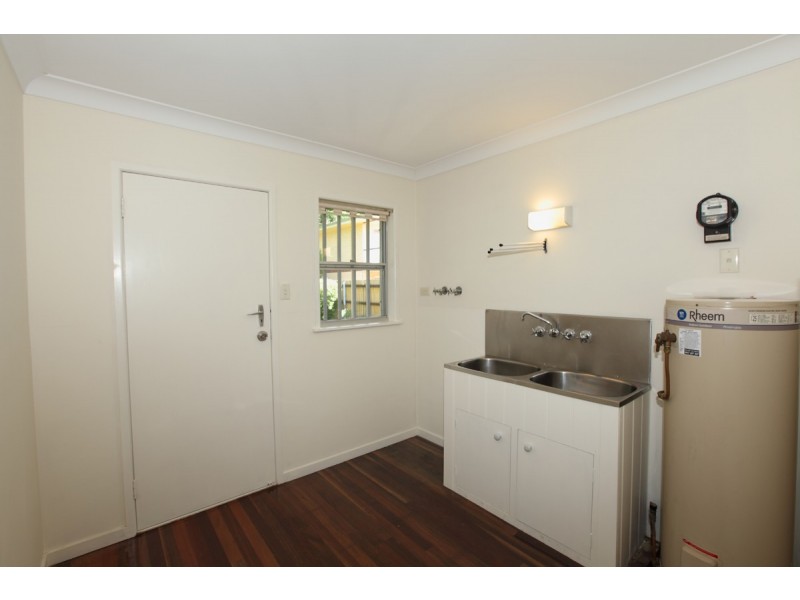 109 Freshwater Street, Torquay QLD 4655