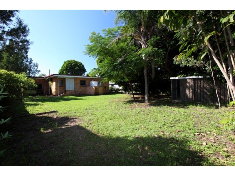 109 Freshwater Street, Torquay QLD 4655
