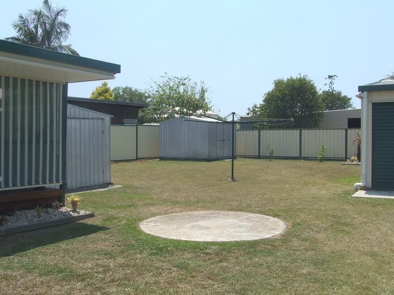 11 Hunter Street, Torbanlea QLD 4662