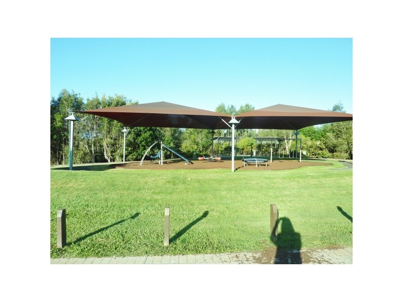 5 BAY BREEZE, Wondunna QLD 4655