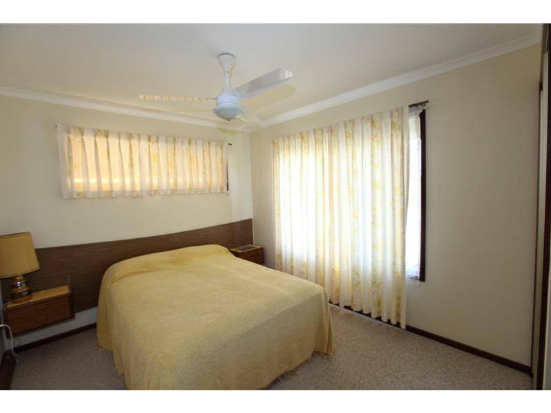 4 Eddie Court, Point Vernon QLD 4655