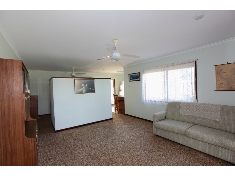 4 Eddie Court, Point Vernon QLD 4655