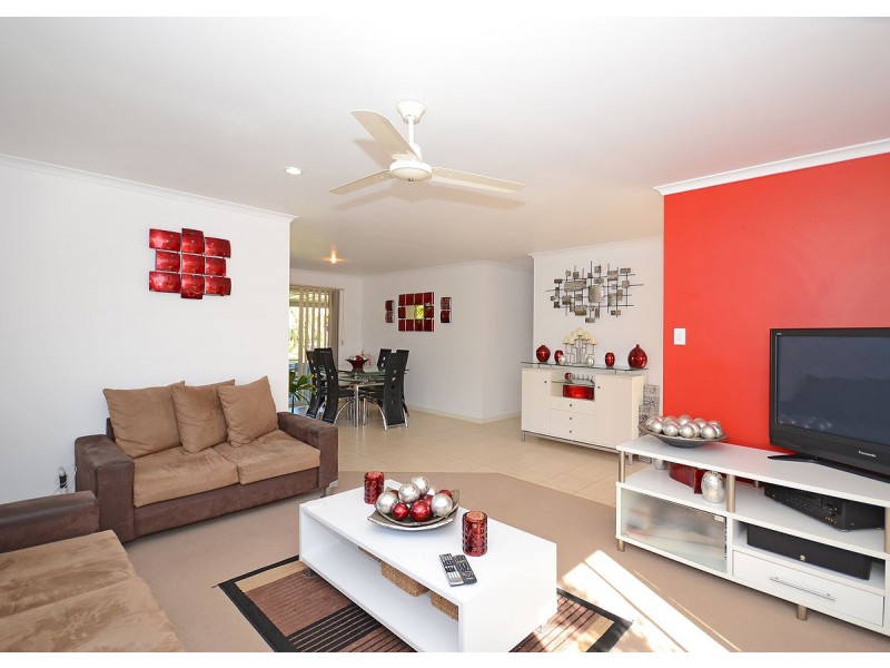 31 Pembridge Cct, Urraween QLD 4655