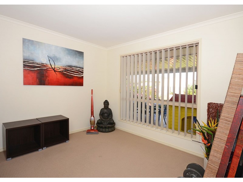 31 Pembridge Cct, Urraween QLD 4655