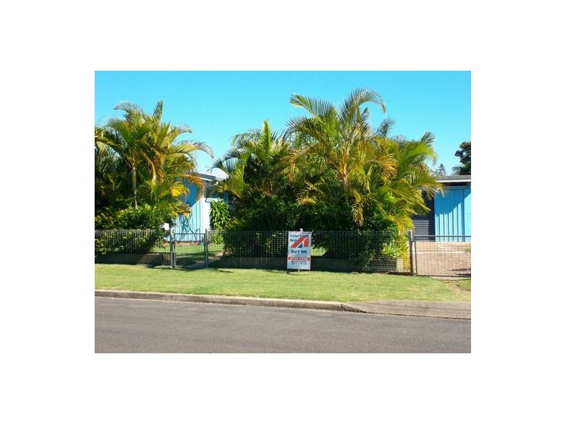 27 Ann Street, Torquay QLD 4655