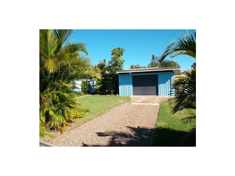 27 Ann Street, Torquay QLD 4655