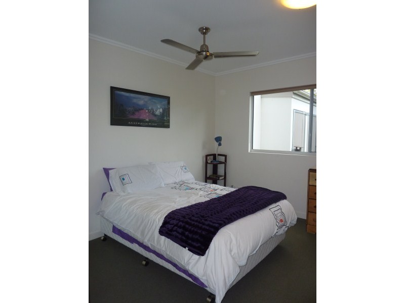 63-230 Pulgul, Urangan QLD 4655