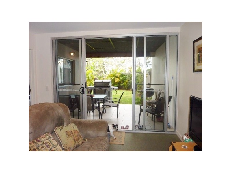 63-230 Pulgul, Urangan QLD 4655