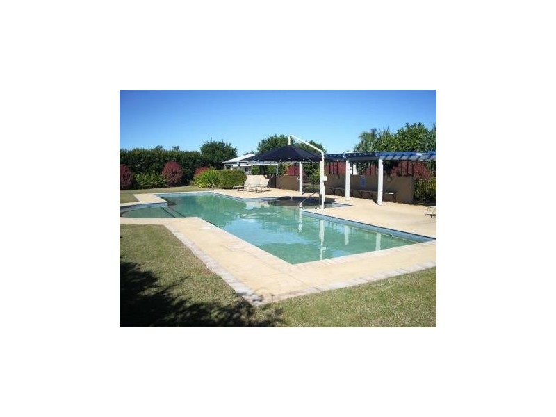 63-230 Pulgul, Urangan QLD 4655