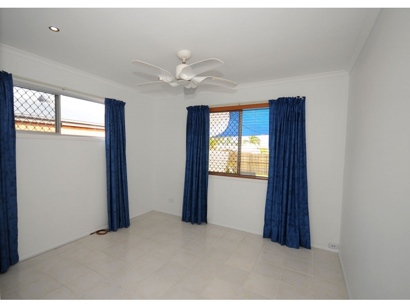 29B Saunders st, Point Vernon QLD 4655