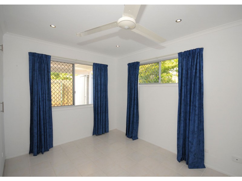 29B Saunders st, Point Vernon QLD 4655