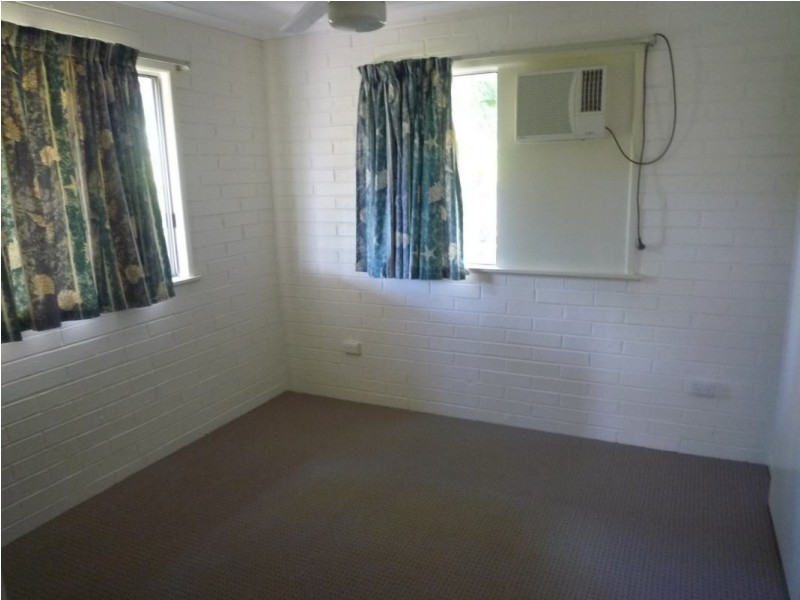 10/415 Boat Harbour Drive, Torquay QLD 4655