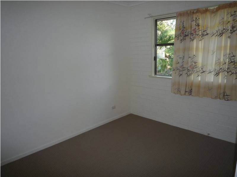 10/415 Boat Harbour Drive, Torquay QLD 4655