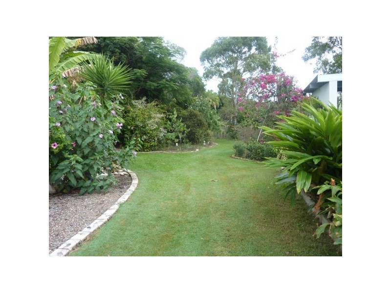 12 Avery Court, Dundowran Beach QLD 4655