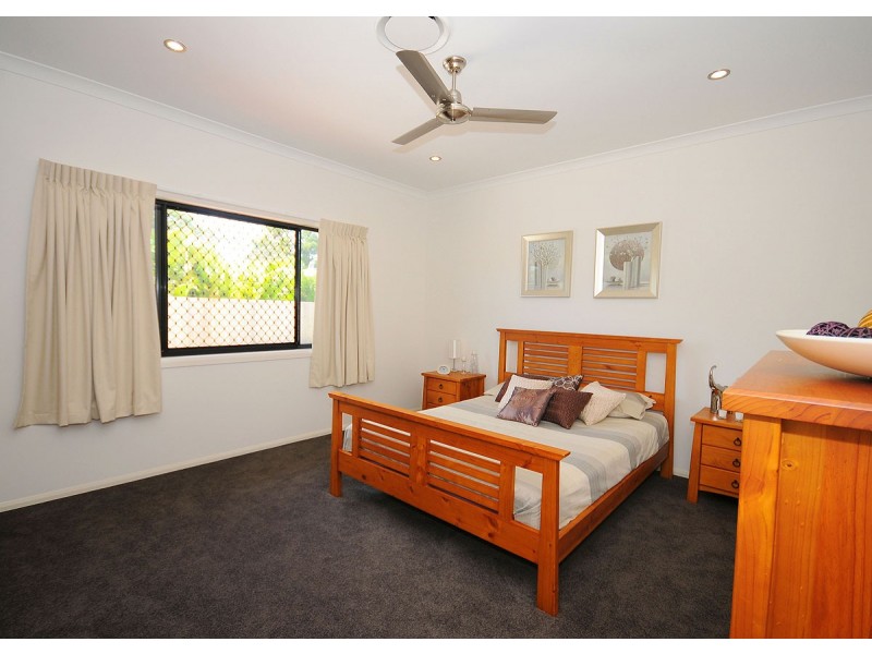 5 Norfolk Crt, Kawungan QLD 4655