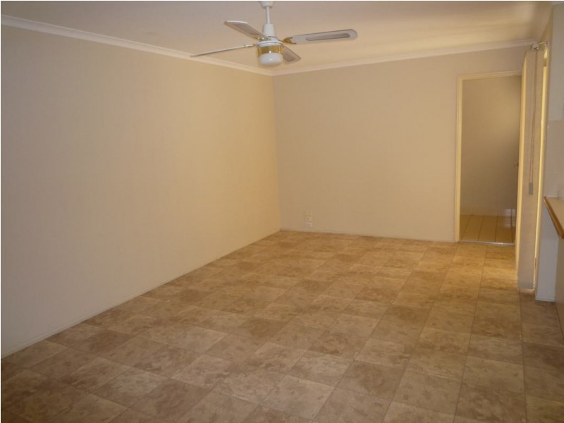 15 Thornbill Dve, Eli Waters QLD 4655