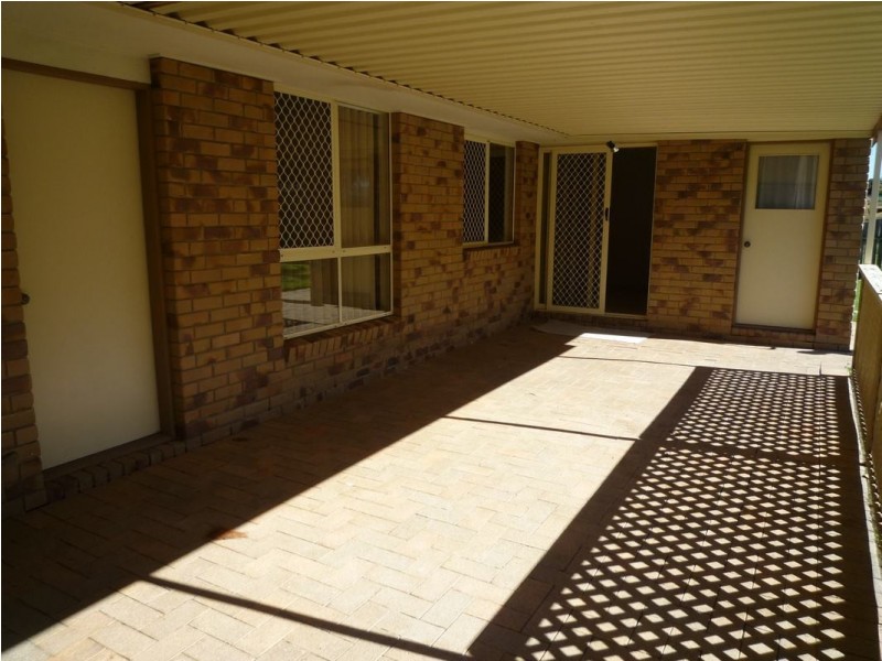15 Thornbill Dve, Eli Waters QLD 4655