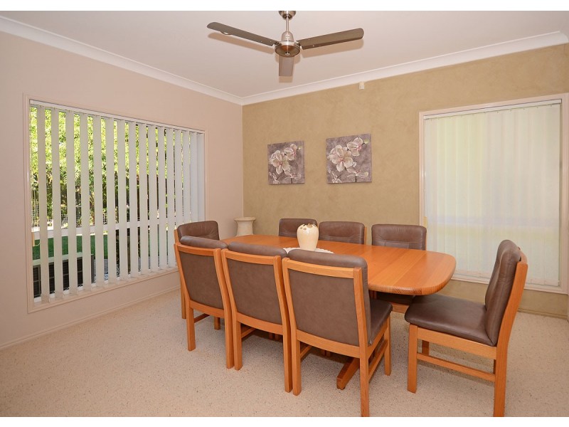 10 Palm Way, Dundowran Beach QLD 4655