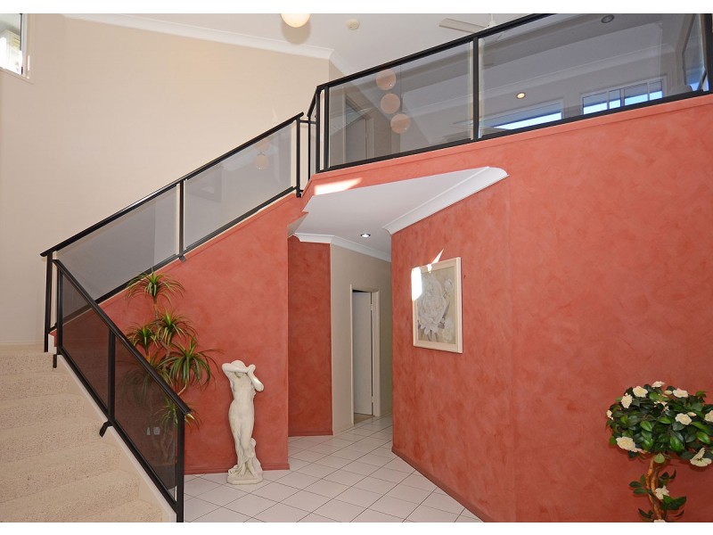 10 Palm Way, Dundowran Beach QLD 4655