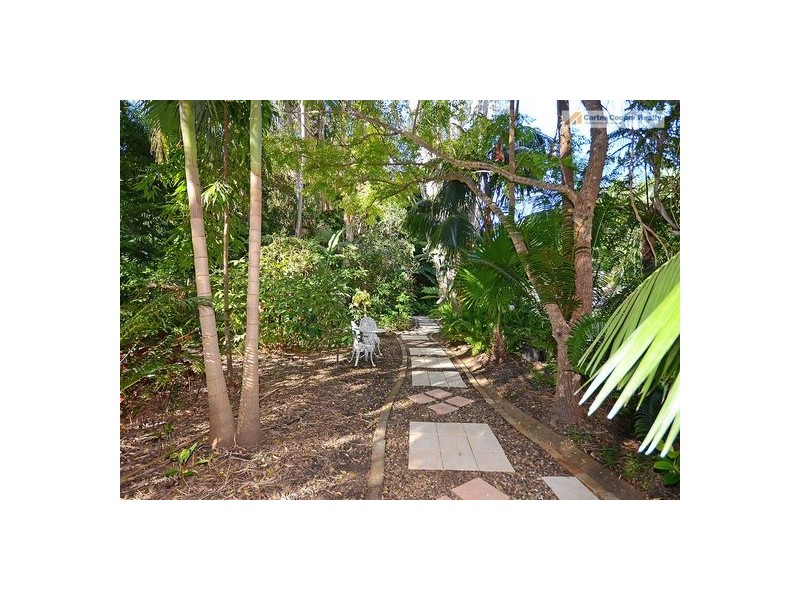 10 Palm Way, Dundowran Beach QLD 4655