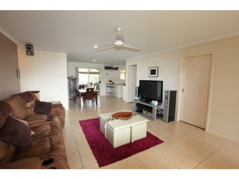 2 Redgum Court, Urraween QLD 4655