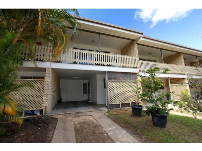 2, 4 Frank Street, Scarness QLD 4655