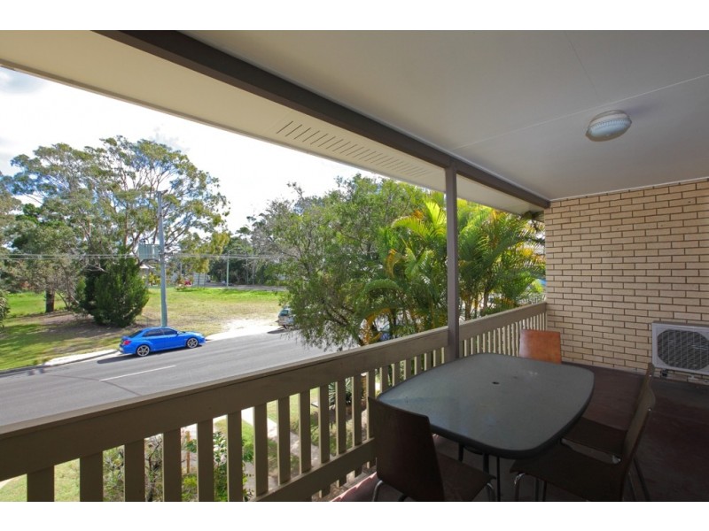 2, 4 Frank Street, Scarness QLD 4655
