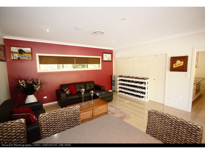 5 Mexican Court, Urangan QLD 4655