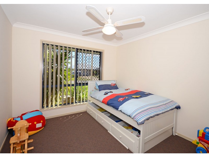5 Kirriemuir, Kawungan QLD 4655