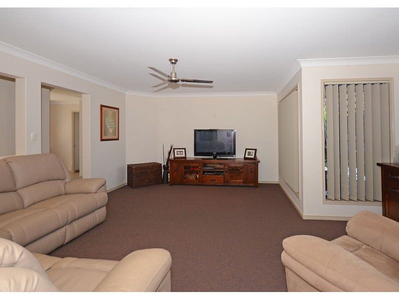 5 Kirriemuir, Kawungan QLD 4655